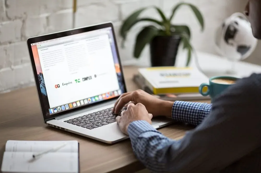 Merchant Accounts vs. Payment Gateways