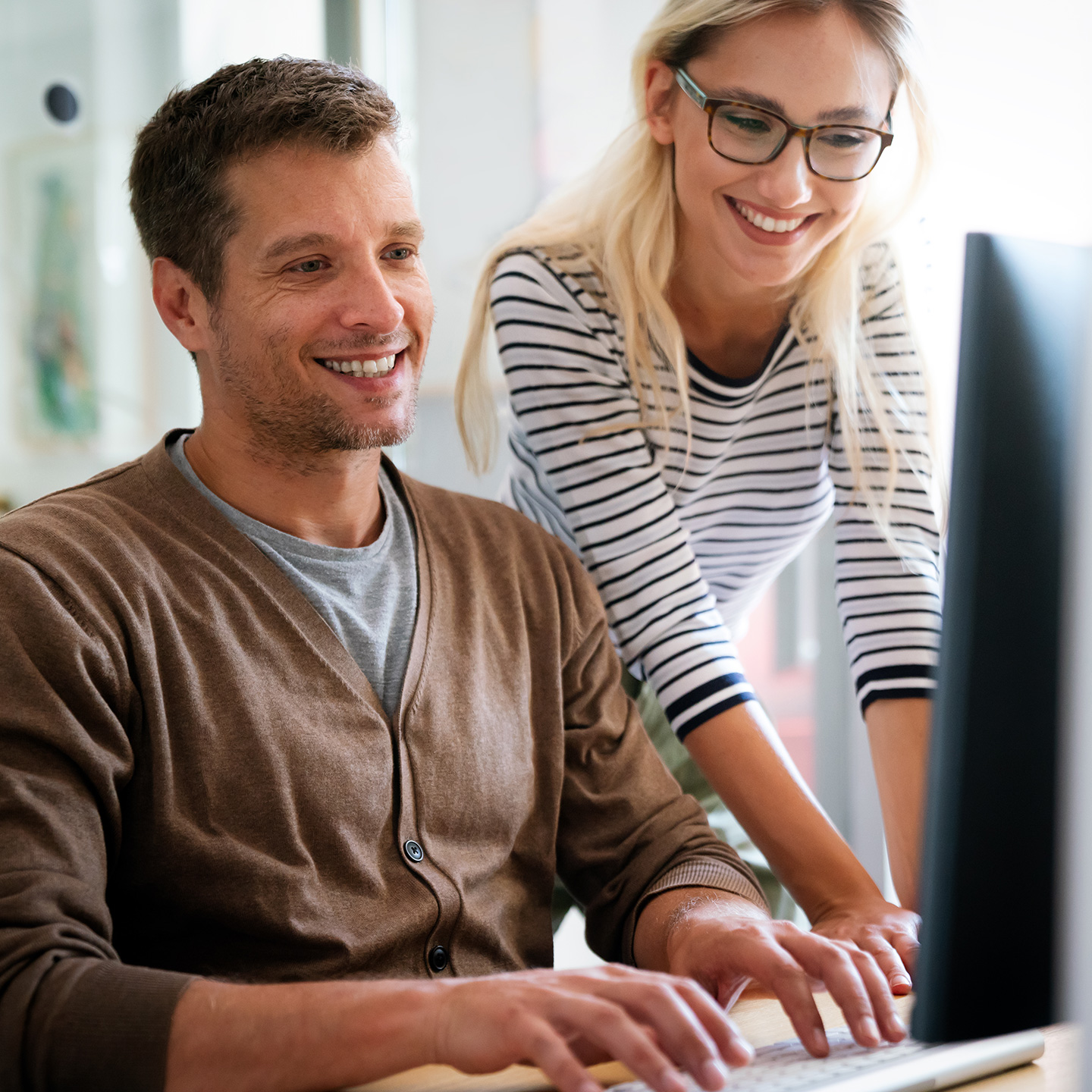 Business owners using instant payout merchant account